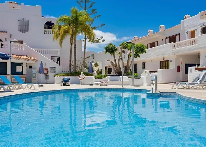 Jasmine With Heated Pool