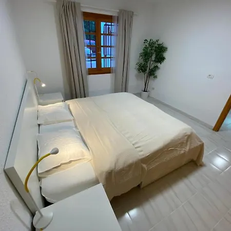 Jasmine Cristianos Apartment