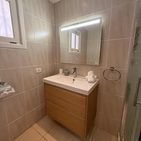 Jasmine Cristianos, Heated Pool *