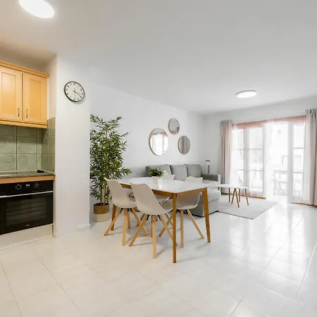 Jasmine Cristianos, Heated Pool *