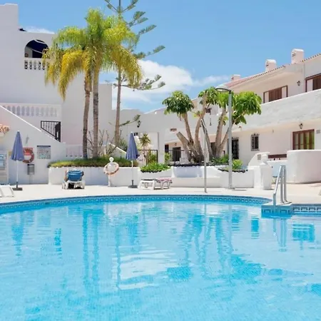 Jasmine - Heated Pool & Cozy Patio