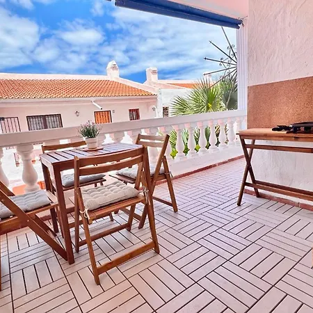 Jasmine - Heated Pool & Cozy Patio Apartamento *