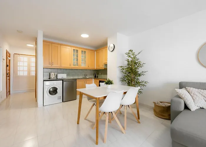 Jasmine Cristianos, Heated Pool *